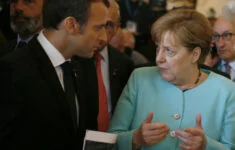 Francouzský prezident Emmanuel Macron a německá kancléřka Angela Merkelová 