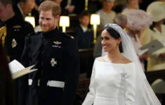 Britský princ Harry a americká herečka Meghan Markleová si řekli ano na královském hradě Windsor. 