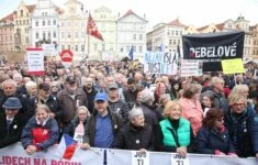 Demonstrace na Staroměstském náměstí v Praze