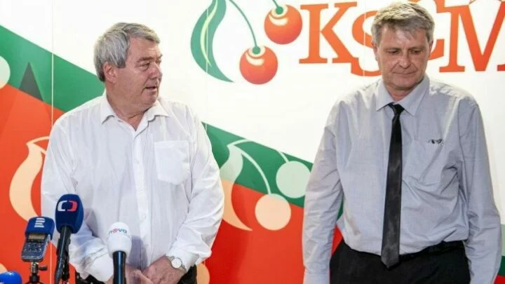 Předseda KSČM Vojtěch Filip a místopředseda strany Stanislav Grospič 
