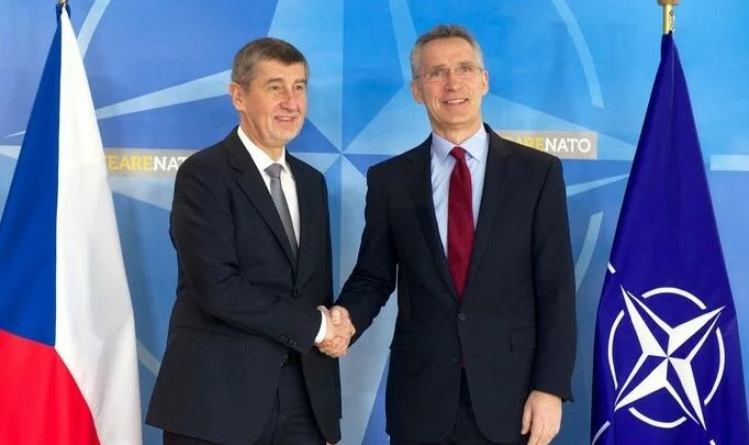 Premiér Andrej Babiš a generální tajemník NATO Jens Stoltenberg