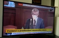 Premiér Andrej Babiš na schůzi poslanecké sněmovny