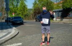 Podnikatel Tomáš Šena a jeho protest