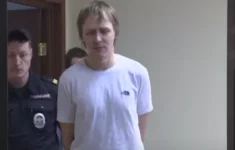 Skupina mladých lidí odsouzena v Moskvě za údajný pokus o svrhnutí vlády.