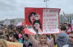 Protesty proti zfalšovaným prezidentským volbám v Bělorusku