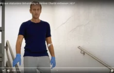 Ruský opoziční politik Alexej Navalnyj v nemocnici Charité v Berlíně