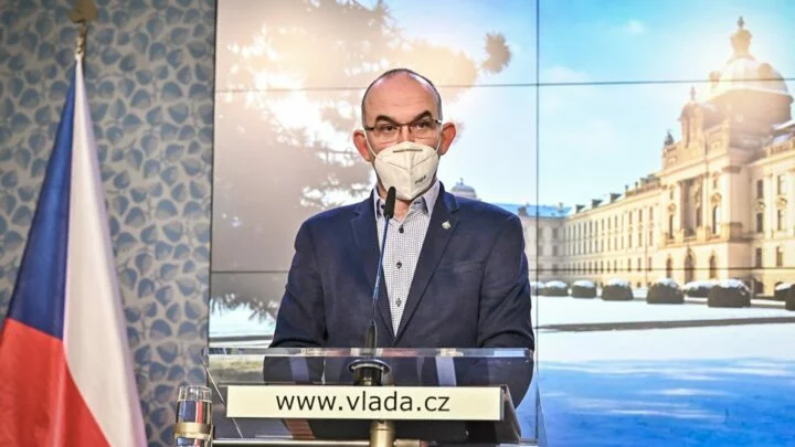 Ministr zdravotnictví Jan Blatný (za ANO)