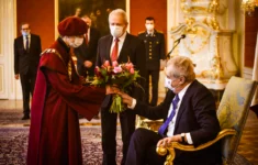 Prezident Miloš Zeman a výkon jeho funkce
