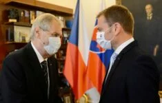 Prezident Miloš Zeman přijal tehdejšího slovenského premiéra Igora Matoviče