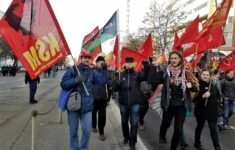 Komunistický svaz mládeže má za cíl uvádět mladé lidi do komunistického hnutí