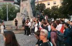 Demonstrace na podporu svobody a demokracie v Bělorusku (Praha, srpen 2020)