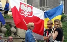 Poláci a Ukrajinci mají společné dějiny i společného protivníka.