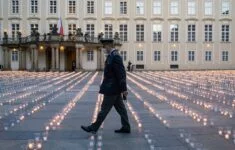 Pietní akce na Pražském hradě za oběti koronaviru 