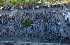 Demonstrace Milionu chvilek „NECOUVNEME – Justici nedáme!“ ve čtvrtek 20. května na Václavském náměstí v Praze 