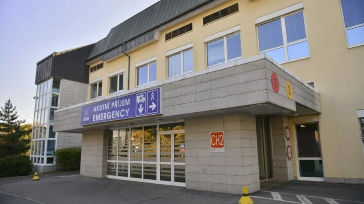 Ústřední vojenská nemocnice