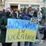 Demonstrace Stojíme za Ukrajinou na Václavském náměstí v Praze 27. 2. 2022