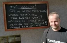 Majitel restaurace na pražských vinohradech zve ukrajinské uprchlíky