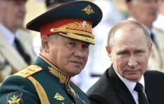 Ruský ministr obrany Sergej Šojgu s Vladimirem Putinem