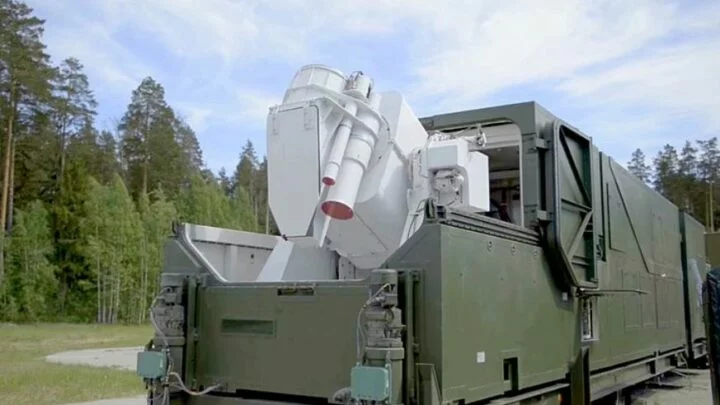 Ruský vojenský laserový systém Peresvet.