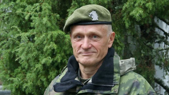 Velitel finských obranných sil, generál Timo Kivinen.