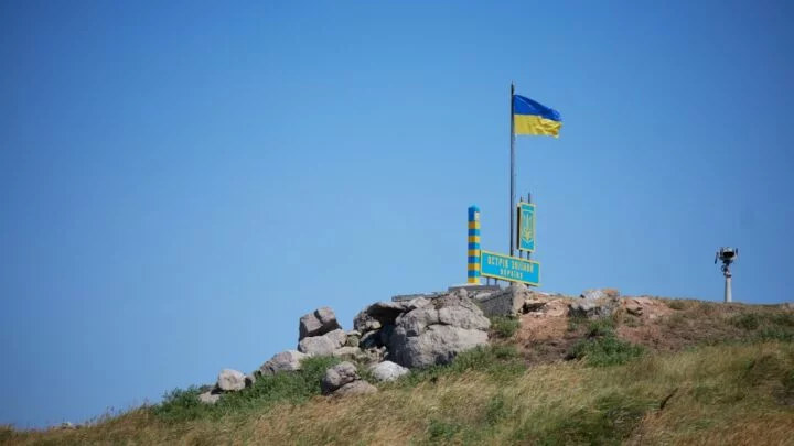 Hadí ostrov opět ovládají Ukrajinci
