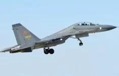 Víceúčelový bojový letoun Suchoj Su-30 v čínských službách