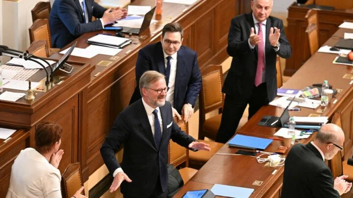 Premiér Petr Fiala (ODS) na schůzi poslanecké sněmovny