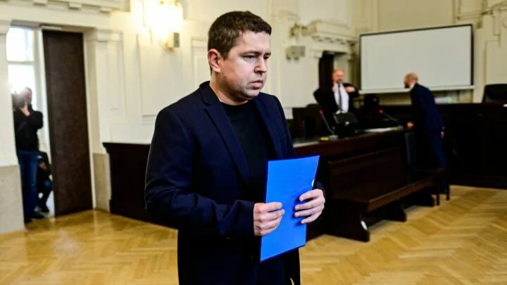 Andrej Babiš mladší před svojí výpovědí u Městského soudu v Praze.