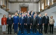 Lídři členských států EU se sešli v pátek v Praze