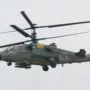 Na základně jsou umístěny i bitevní vrtulníky Kamov Ka-52