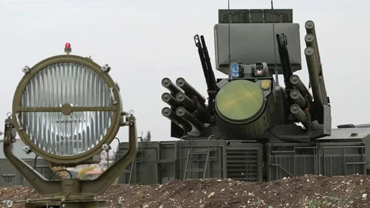 Ruský protiletecký systém Pancir S-1.