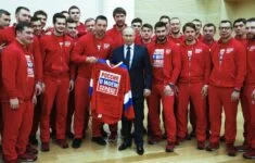 Putin a jeho tým.