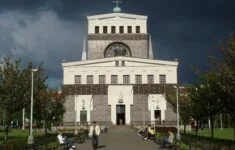 Kostel Nejsvětějšího Srdce Páně na pražských Vinohradech