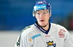 Hokejista Dmitrij Jaškin