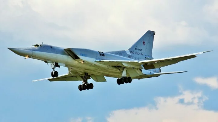 Strategický bombardér Tupolev Tu-22M3