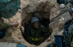 Výsadková brigáda izraelské armády operovala v roce 2014 v Pásmu Gazy s cílem najít a zneškodnit síť teroristických tunelů Hamásu a eliminovat jejich hrozbu pro izraelské civilisty (ilustrační foto).
