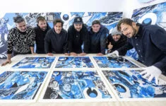 Sedmičlenná umělecká skupina FIRMA se představuje se svým nejnovějším výstavním projektem Modrý Mauricius