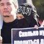 Demonstrace s hesly na podporu Palestinců a proti Izraeli probíhají po celém světě, tato se konala v Kyrgyzstánu 28. října.