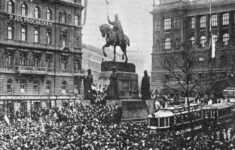 Manifestace pražského lidu 
na Václavském náměstí, 28. října 1918