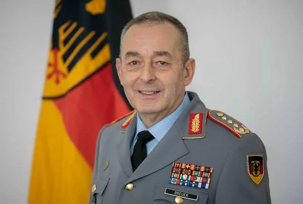 Generální inspektor Bundeswehru Carsten Breuer 