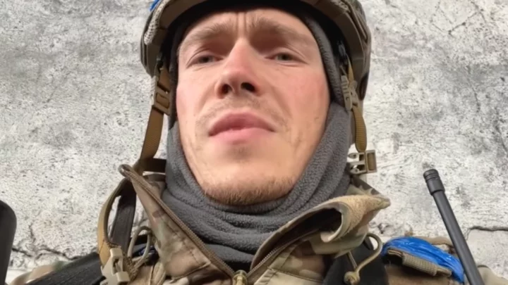 Velitel ukrajinského pluku Azov Denys Prokopenko.