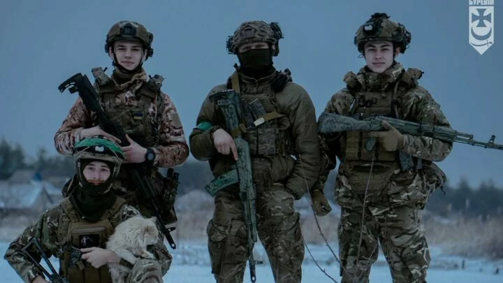 Ukrajinští vojáci na frontě. Ilustrační foto