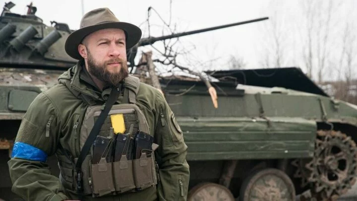 Bývalý velitel pluku Azov a nyní zástupce velitele 3. brigády ukrajinských ozbrojených sil Maksym Žorin krátce po začátku ruské invaze na Ukrajinu.