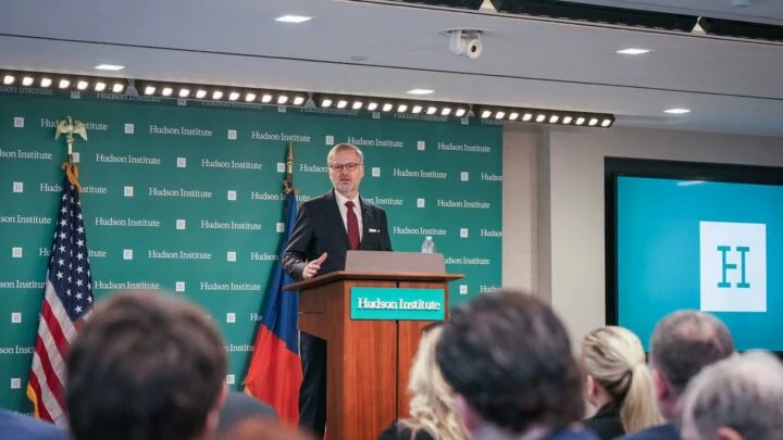 Premiér Petr Fiala (ODS) během projevu v Hudsonském institutu