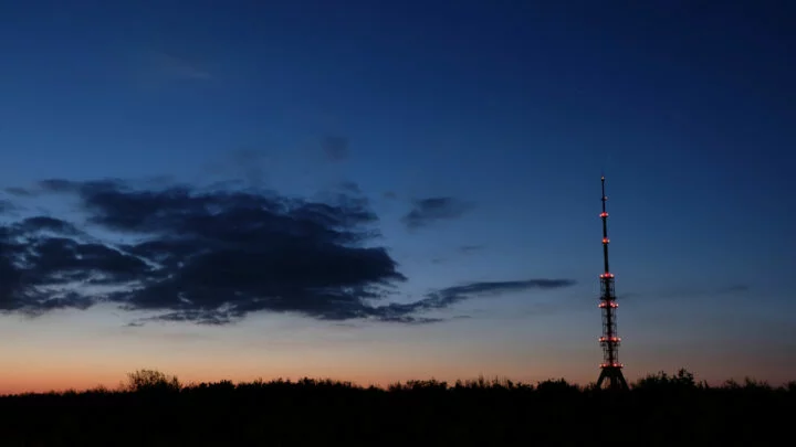 Televizní věž v Charkově.