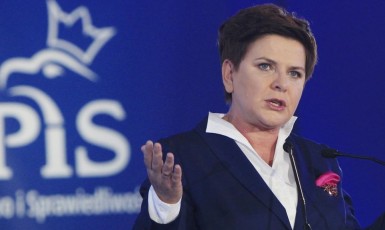 Polská premiérka Beata Szydlová ze strany Právo a spravedlnost (mmc-news.com)