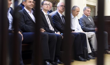 Soud s deseti pražskými radními v kauze Opencard (ČTK)