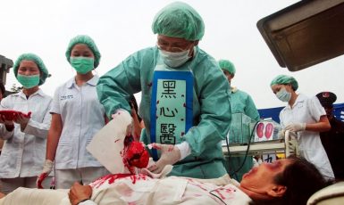 Protest proti obchodování s lidskými orgány v Číně (VOA News)