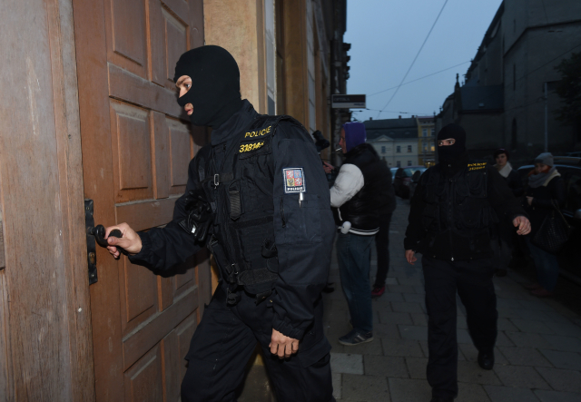 Policejní razie (ČTK)