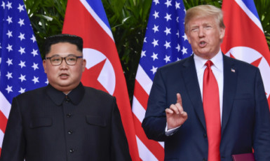Setkání amerického prezidenta Donalda Trumpa s vůdcem Severní Koreje Kim Čong-unem. (ČTK)